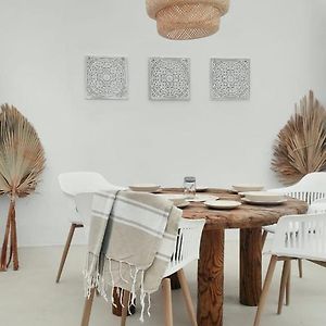 Nomad Surf House